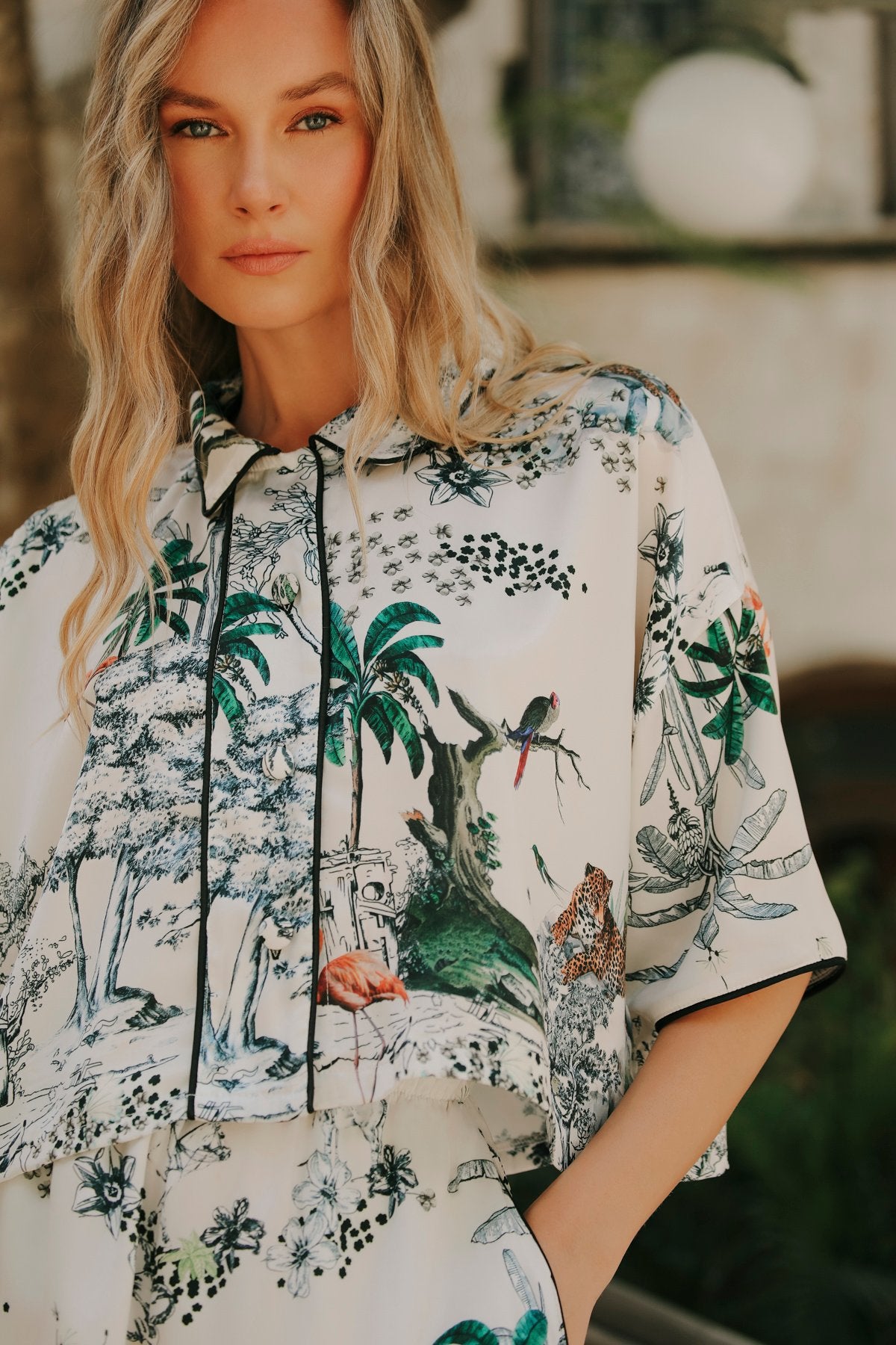 Lionne Creme Crop Üst